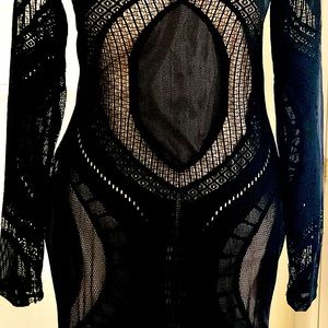 Stunning form fitting Garcia gown. Black w beige undergarment.